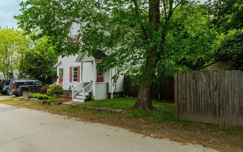 16 Damon Court Keene NH 03431