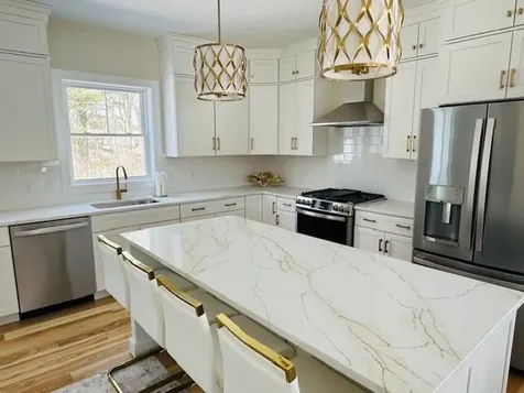 5 Elise Avenue Londonderry NH 03053