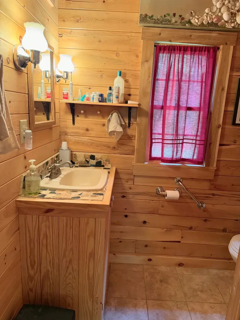 427 Sanderlin Drive Newbury VT 05051