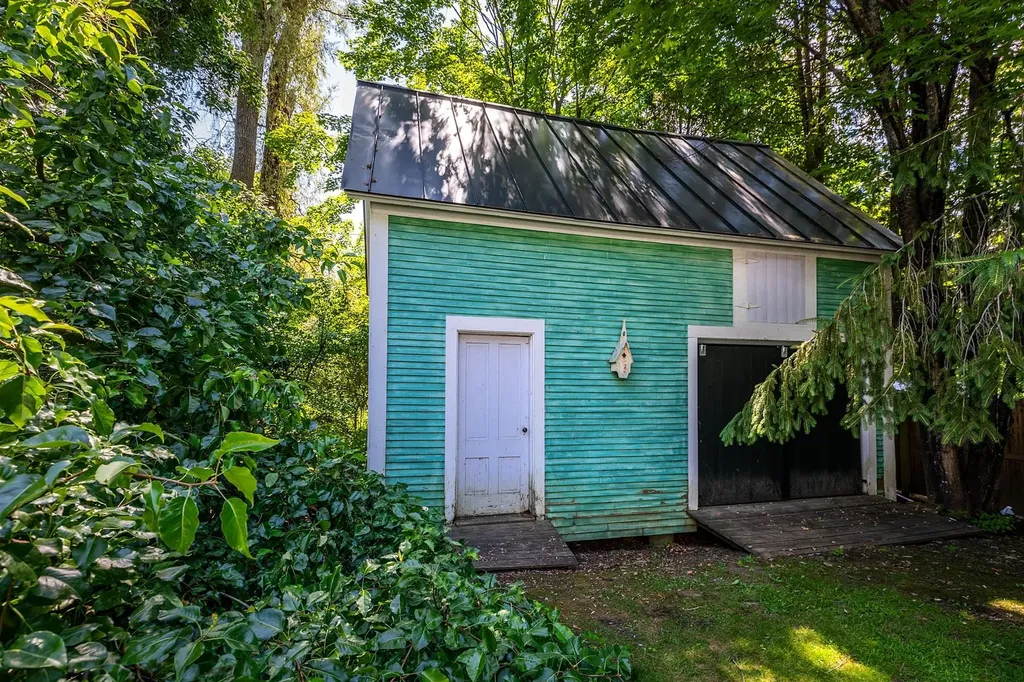 13 Golf Avenue Woodstock VT 05091