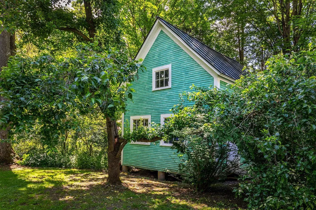 13 Golf Avenue Woodstock VT 05091