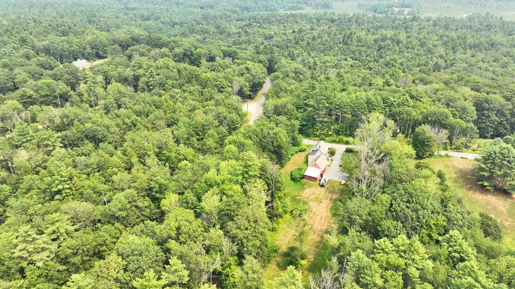 20 Holman Road Fitzwilliam NH 03447