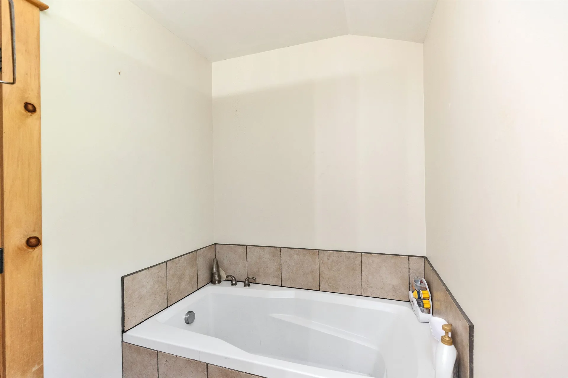 20 Holman Road Fitzwilliam NH 03447