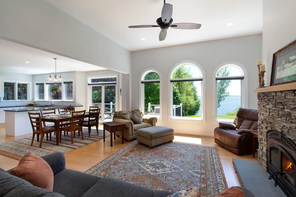 16 Turtle Bay Lane South Hero VT 05486