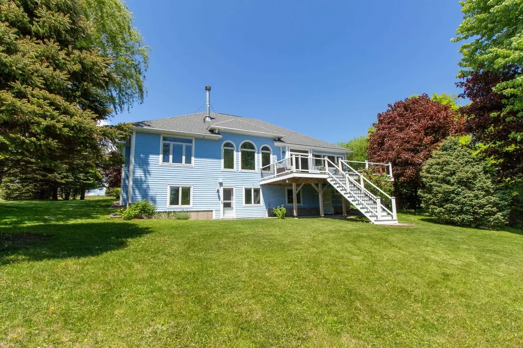 16 Turtle Bay Lane South Hero VT 05486