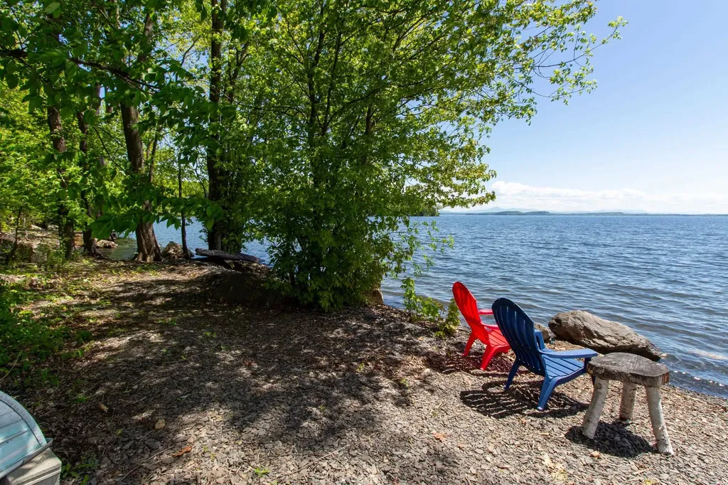 16 Turtle Bay Lane South Hero VT 05486