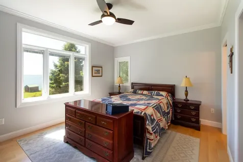 16 Turtle Bay Lane South Hero VT 05486