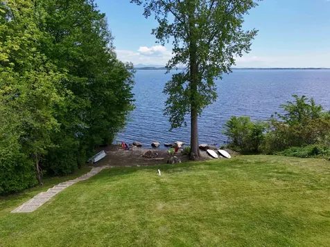 16 Turtle Bay Lane South Hero VT 05486