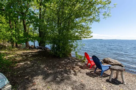 16 Turtle Bay Lane South Hero VT 05486