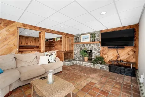 51 Horizon Drive Bedford NH 03110