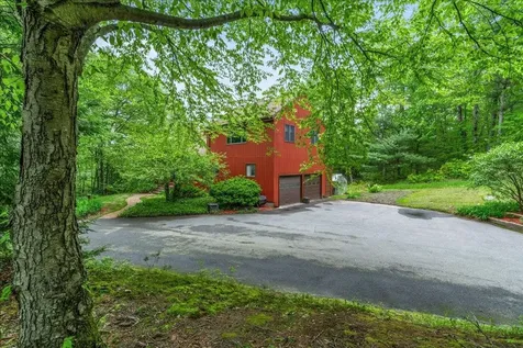 51 Horizon Drive Bedford NH 03110