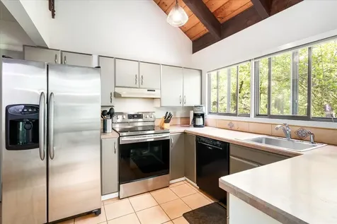51 Horizon Drive Bedford NH 03110
