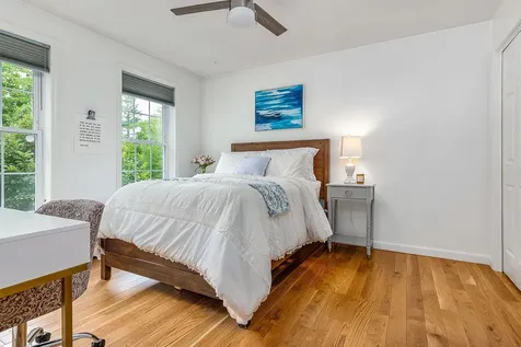 31 Robinson Street Brentwood NH 03833