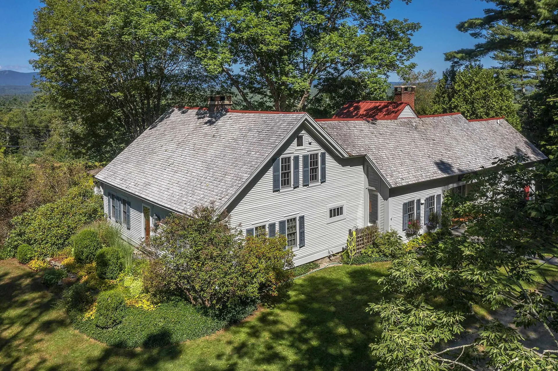 732 Under The Mountain Road Londonderry VT 05155