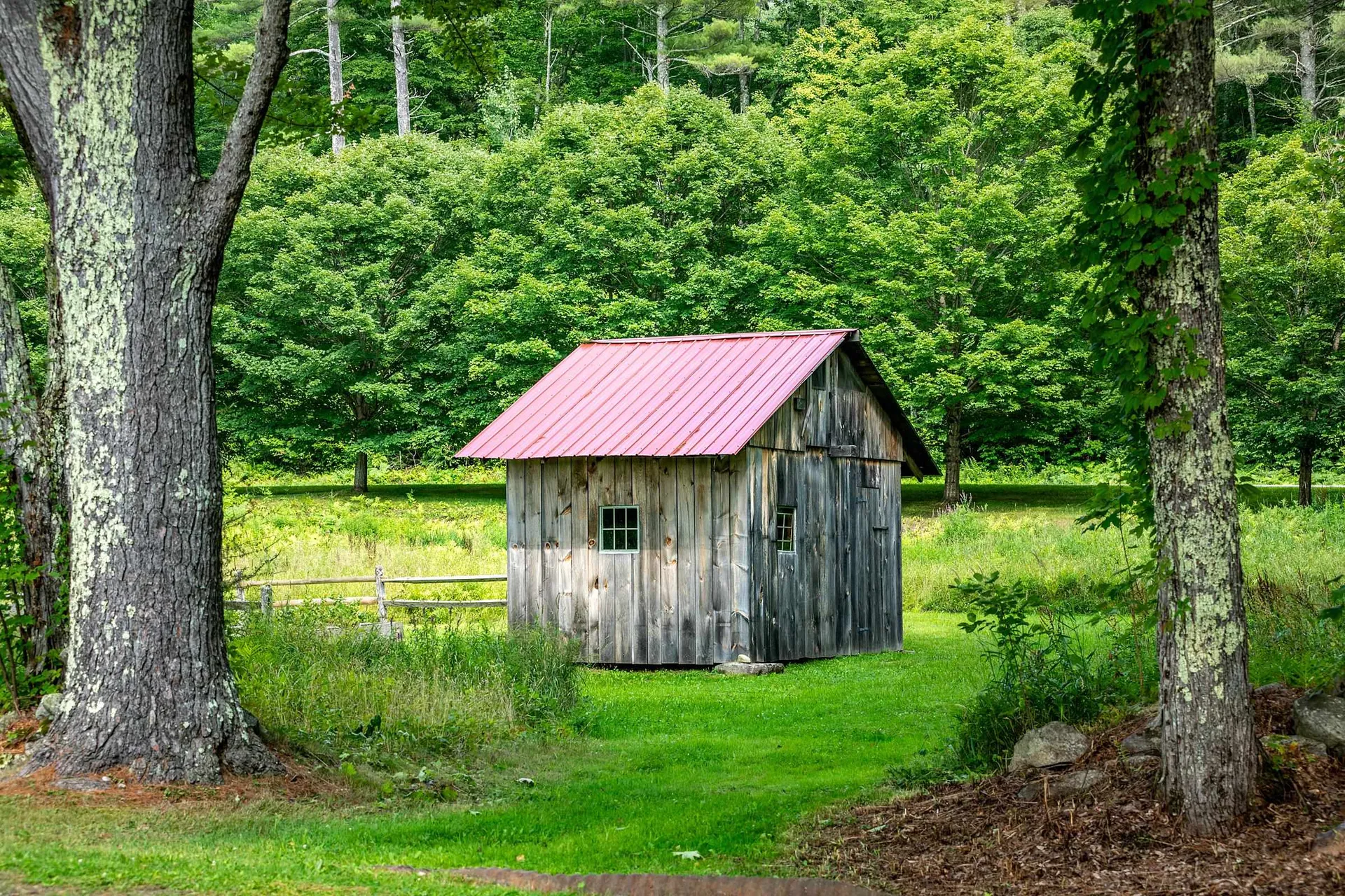 732 Under The Mountain Road Londonderry VT 05155