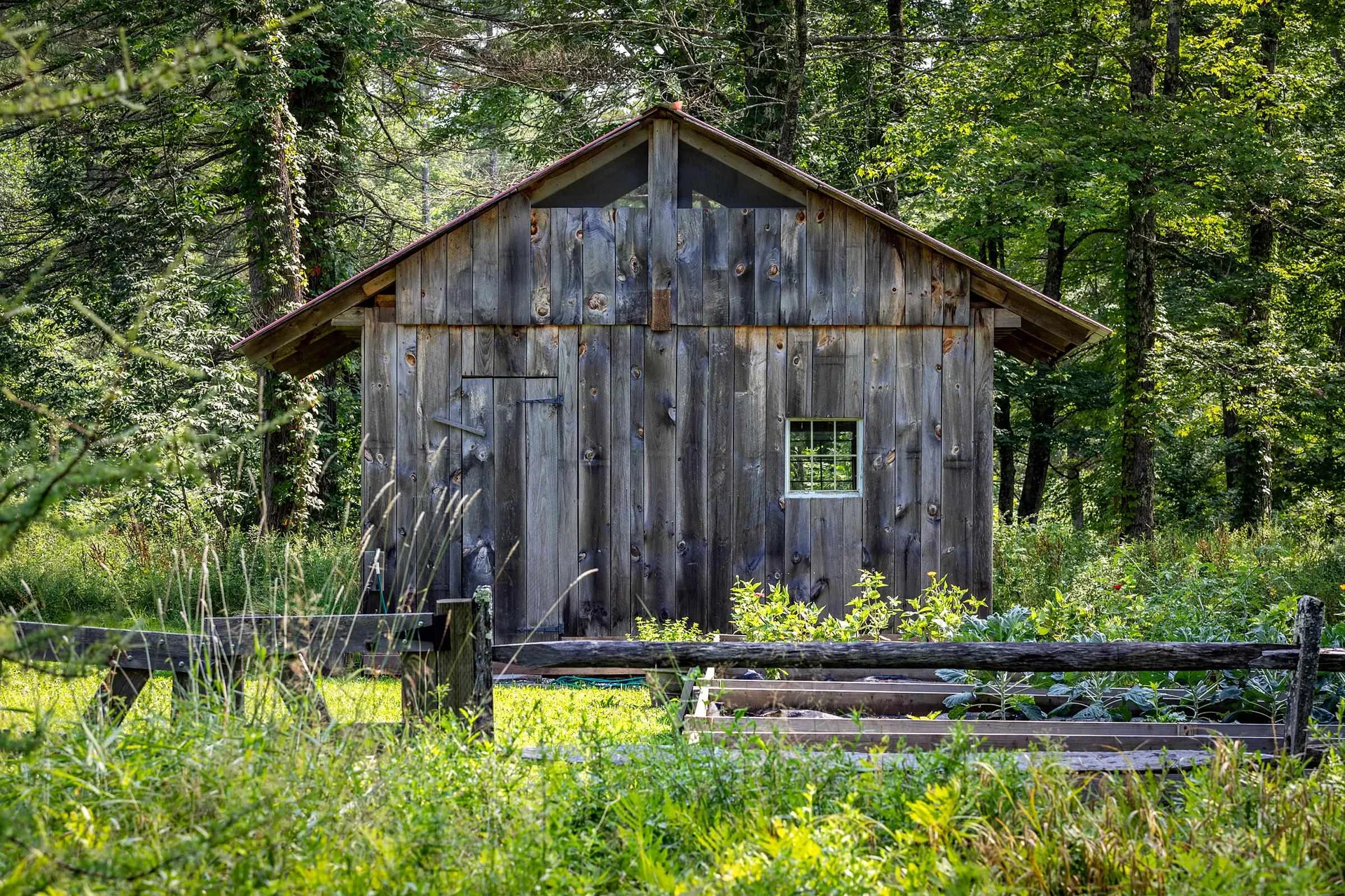 732 Under The Mountain Road Londonderry VT 05155