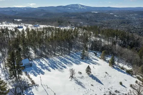 732 Under The Mountain Road Londonderry VT 05155