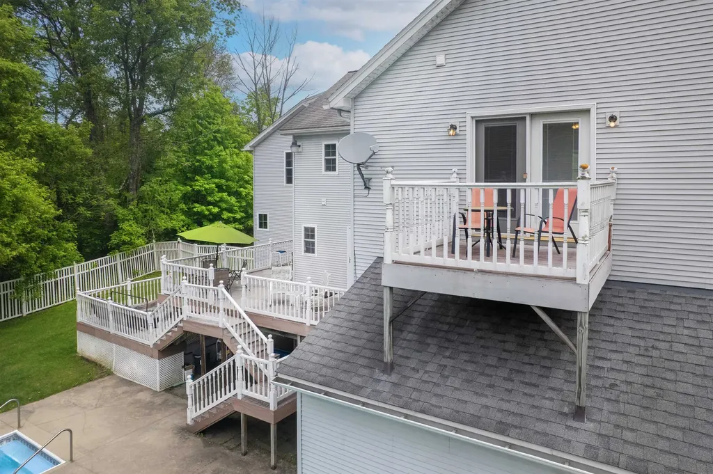 1851 York Street Extension Poultney VT 05764