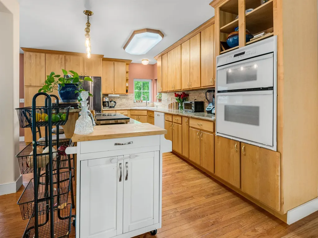 1851 York Street Extension Poultney VT 05764