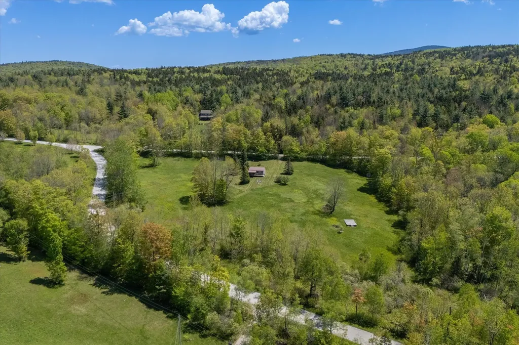 180 Straight Road Mount Holly VT 05758