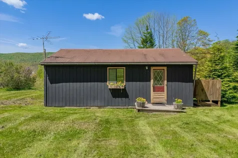 180 Straight Road Mount Holly VT 05758