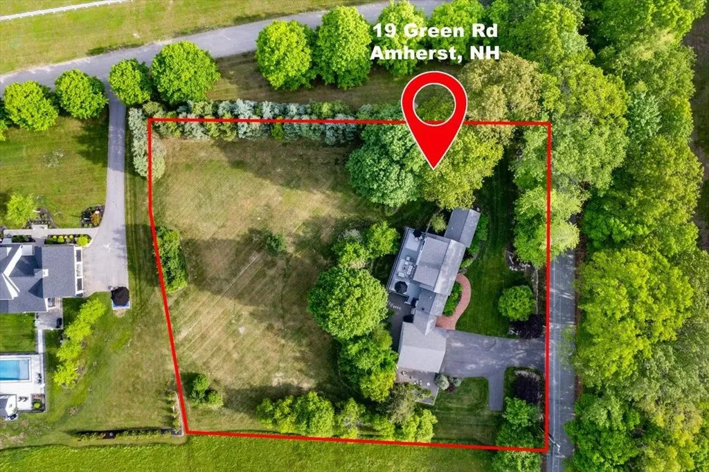 19 Green Road Amherst NH 03031