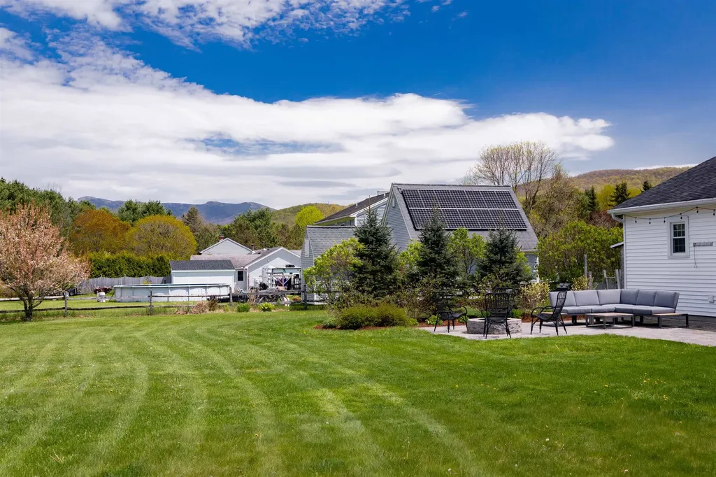 13 Kriste Lane Jericho VT 05465