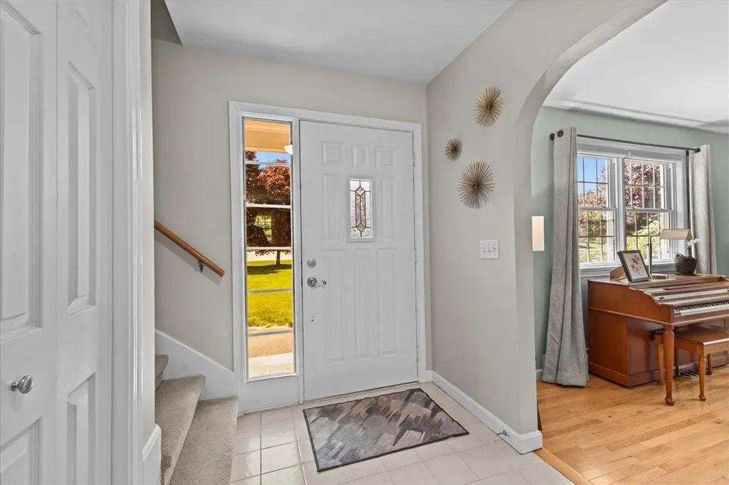 13 Kriste Lane Jericho VT 05465