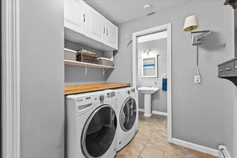 13 Kriste Lane Jericho VT 05465