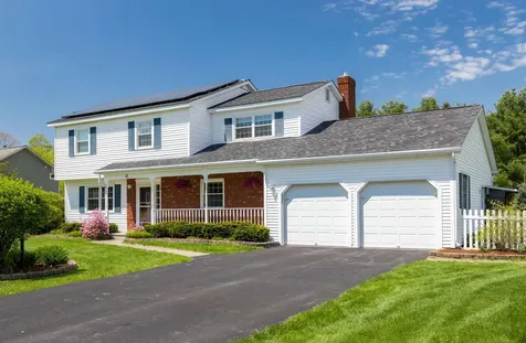 13 Kriste Lane Jericho VT 05465