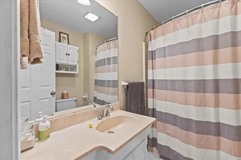 13 Kriste Lane Jericho VT 05465