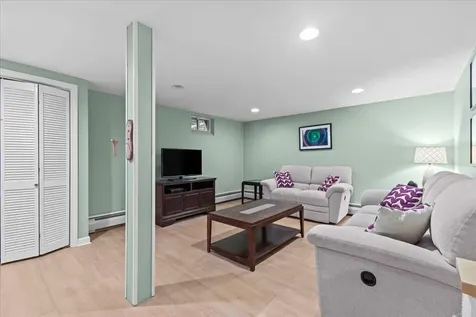 13 Kriste Lane Jericho VT 05465