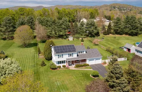 13 Kriste Lane Jericho VT 05465