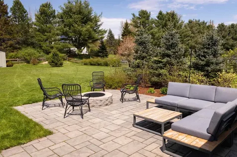 13 Kriste Lane Jericho VT 05465