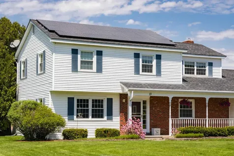 13 Kriste Lane Jericho VT 05465