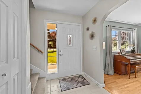 13 Kriste Lane Jericho VT 05465