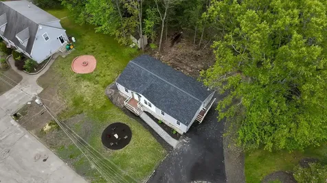 26 Deerfield Court Rochester NH 03868