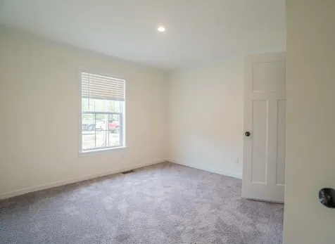 26 Deerfield Court Rochester NH 03868