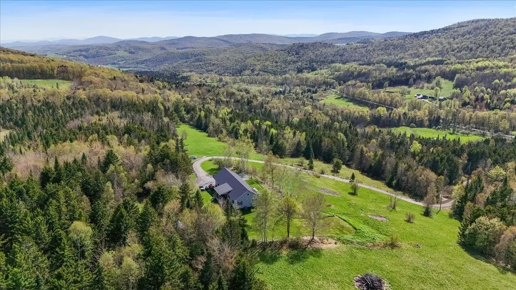 1595 Steele Hill Road Roxbury VT 05669