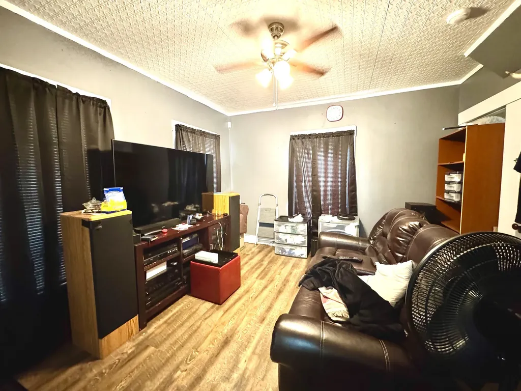 15 Park Street Colebrook NH 03576