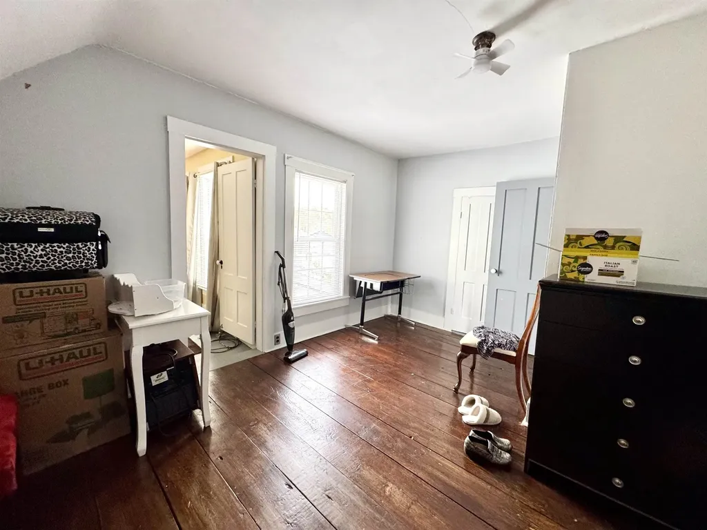 15 Park Street Colebrook NH 03576