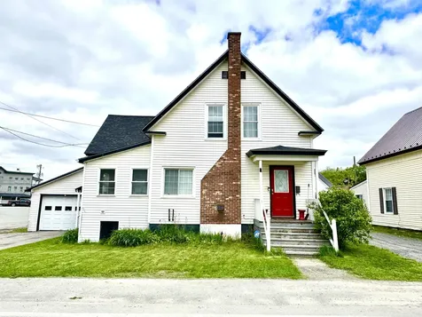 15 Park Street Colebrook NH 03576