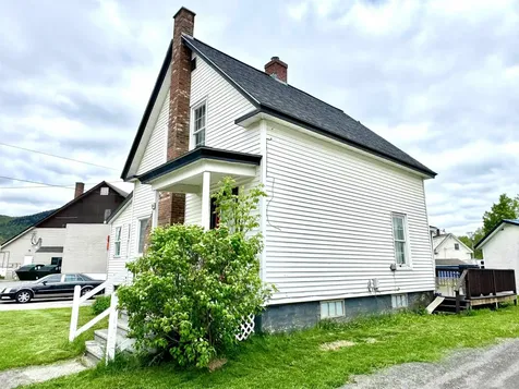 15 Park Street Colebrook NH 03576