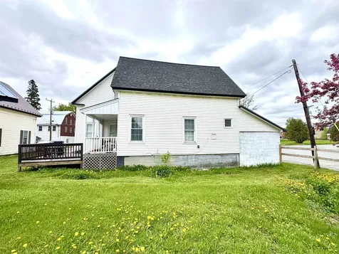 15 Park Street Colebrook NH 03576