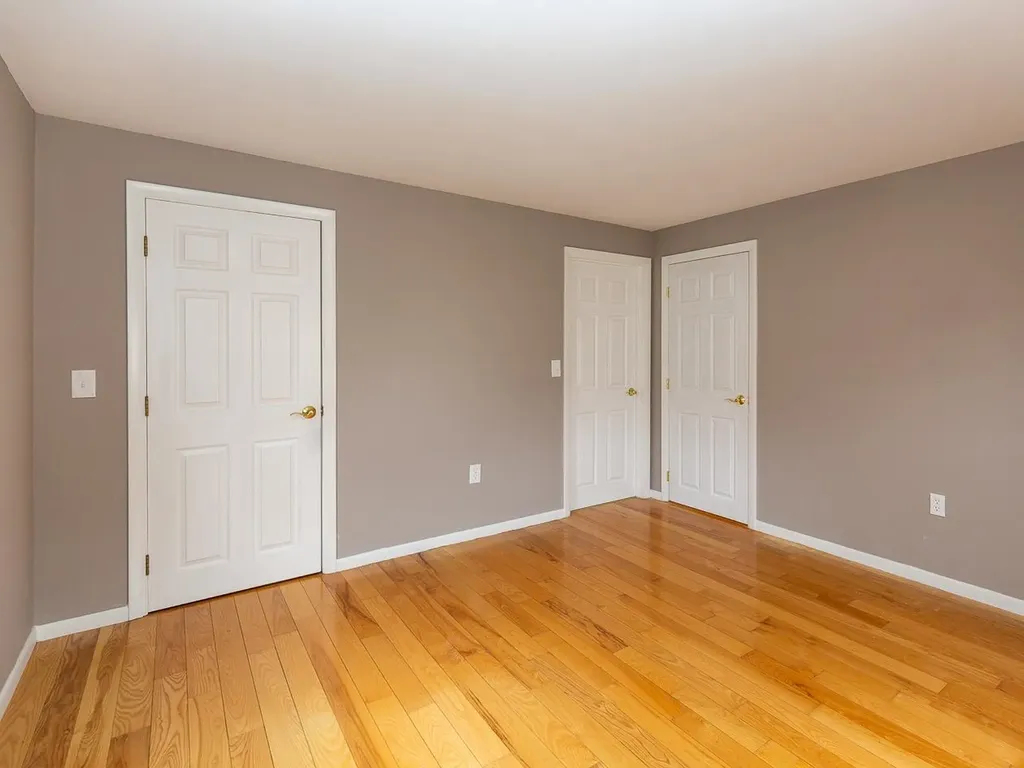 31 Cliff Avenue Hampton NH 03842