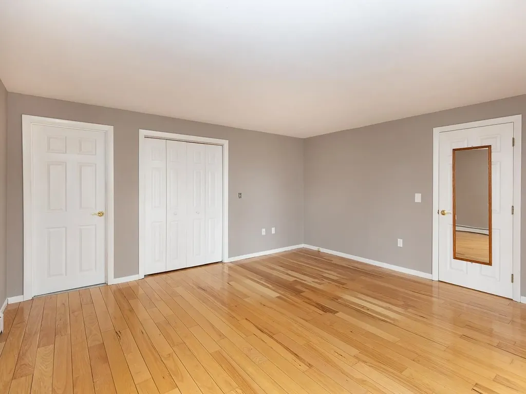 31 Cliff Avenue Hampton NH 03842