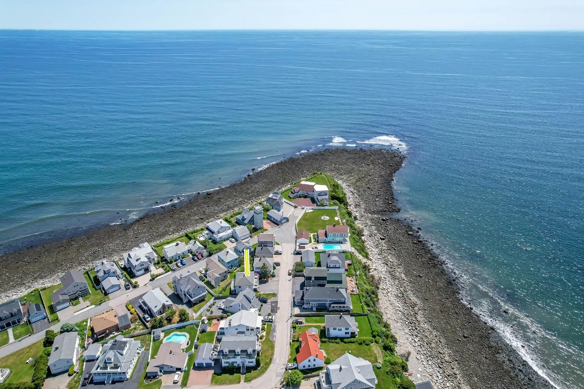 31 Cliff Avenue Hampton NH 03842