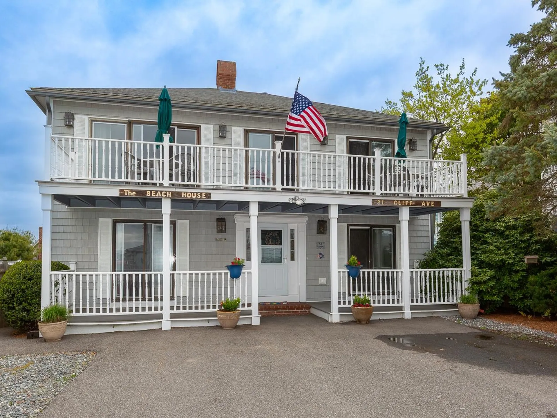 31 Cliff Avenue Hampton NH 03842