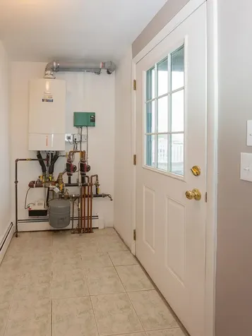 31 Cliff Avenue Hampton NH 03842