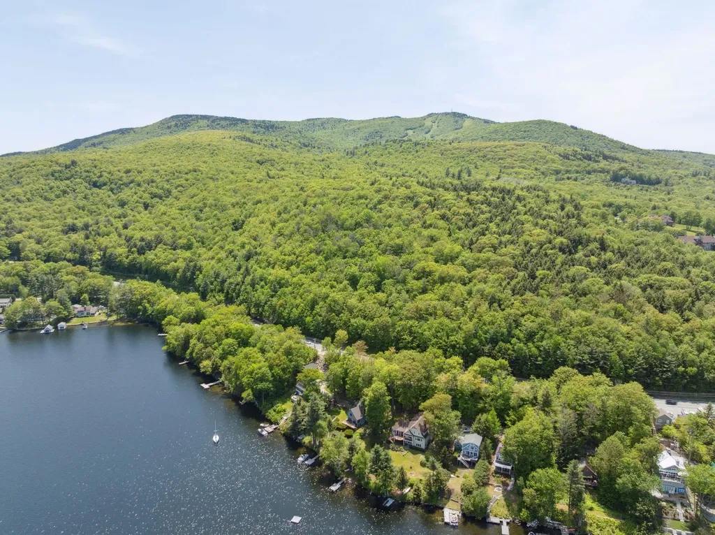 20 Edgemont Landing Road Newbury NH 03255